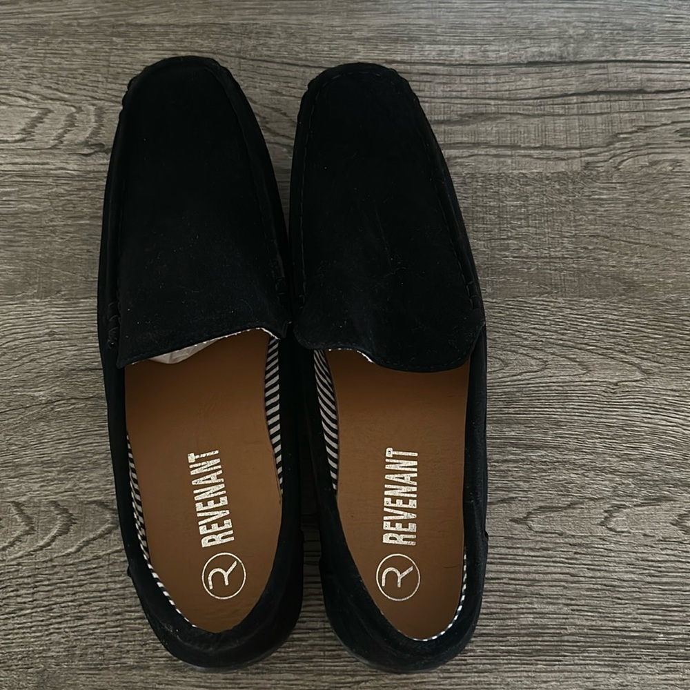 Revenant’s Men’s loafers